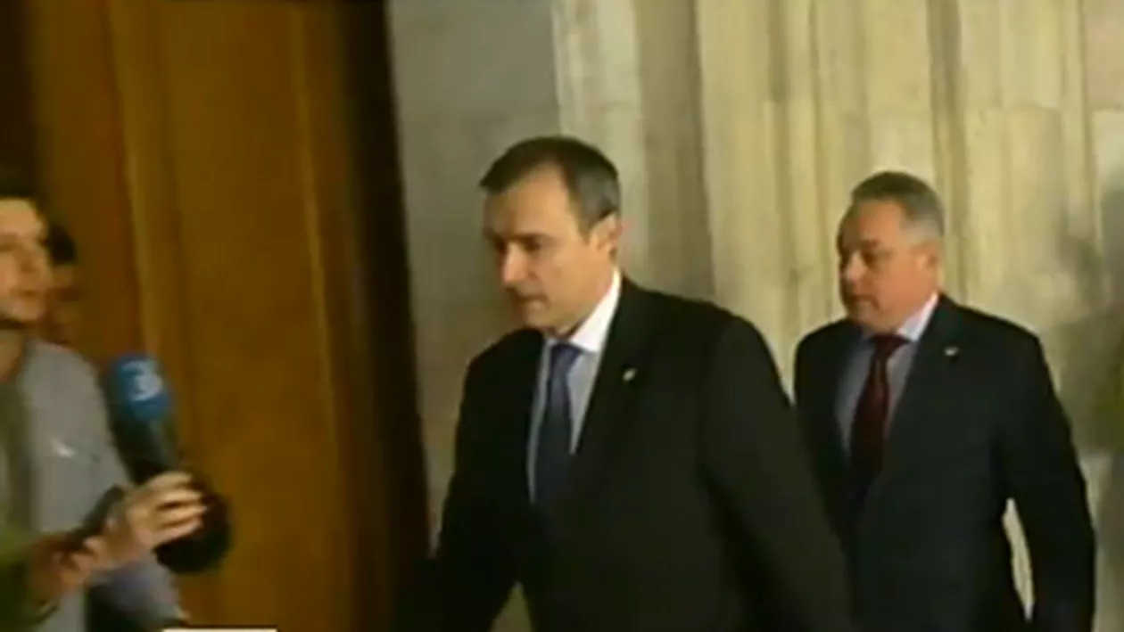 Directorul interimar al SRI, audiat în Comisia de control din Parlament: Florian Coldea răspunde acuzaţiilor aduse de Elena Udrea (VIDEO)