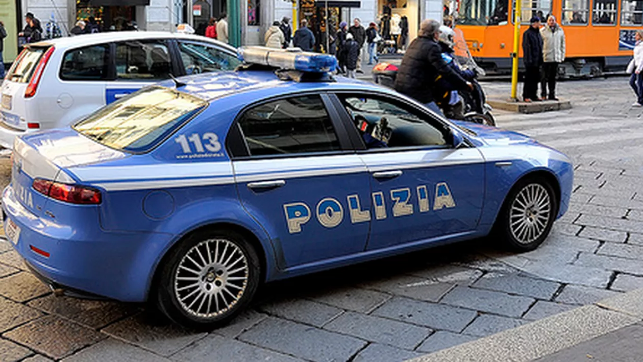 Opt persoane au fost arestate în Italia într-o fraudă cu facturi false, comisă inclusiv printr-o firmă din România