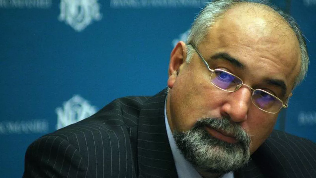 Senatorul Varujan Vosganian și-a dat demisia din PNL pe blog