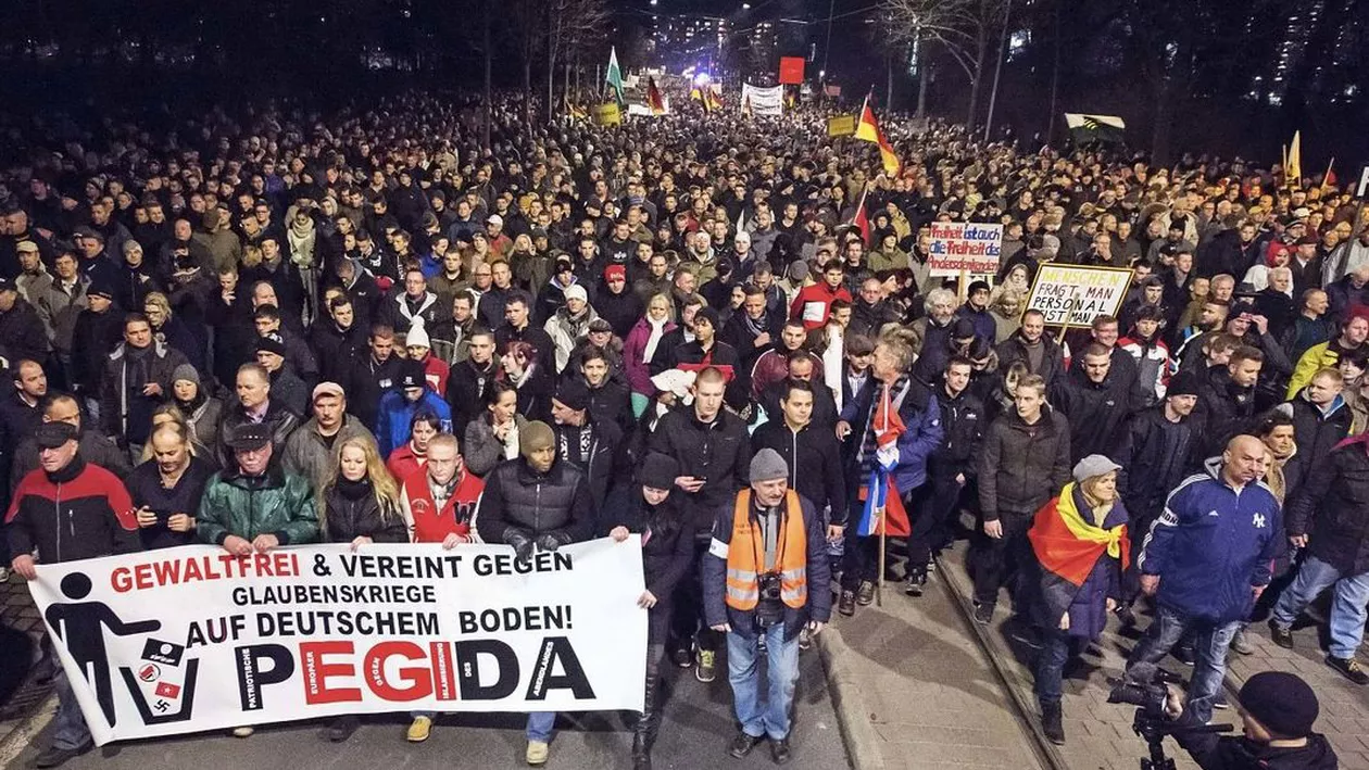 Mișcarea anti-islamizare PEGIDA organizează prima manifestație în Marea Britanie
