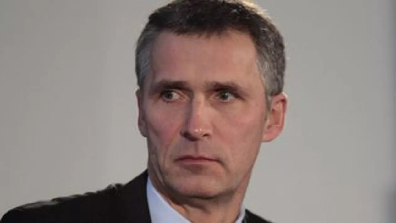 Secretarul general al NATO: Somez Rusia să își retragă toate forțele din estul Ucrainei