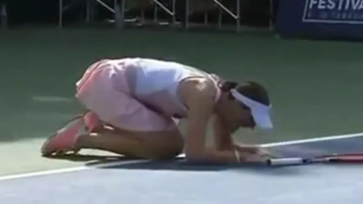 Andrea Petkovic și-a pierdut cumpătul în timpul unui meci, la Dubai, după o decizie eronată a arbitrilor (VIDEO)