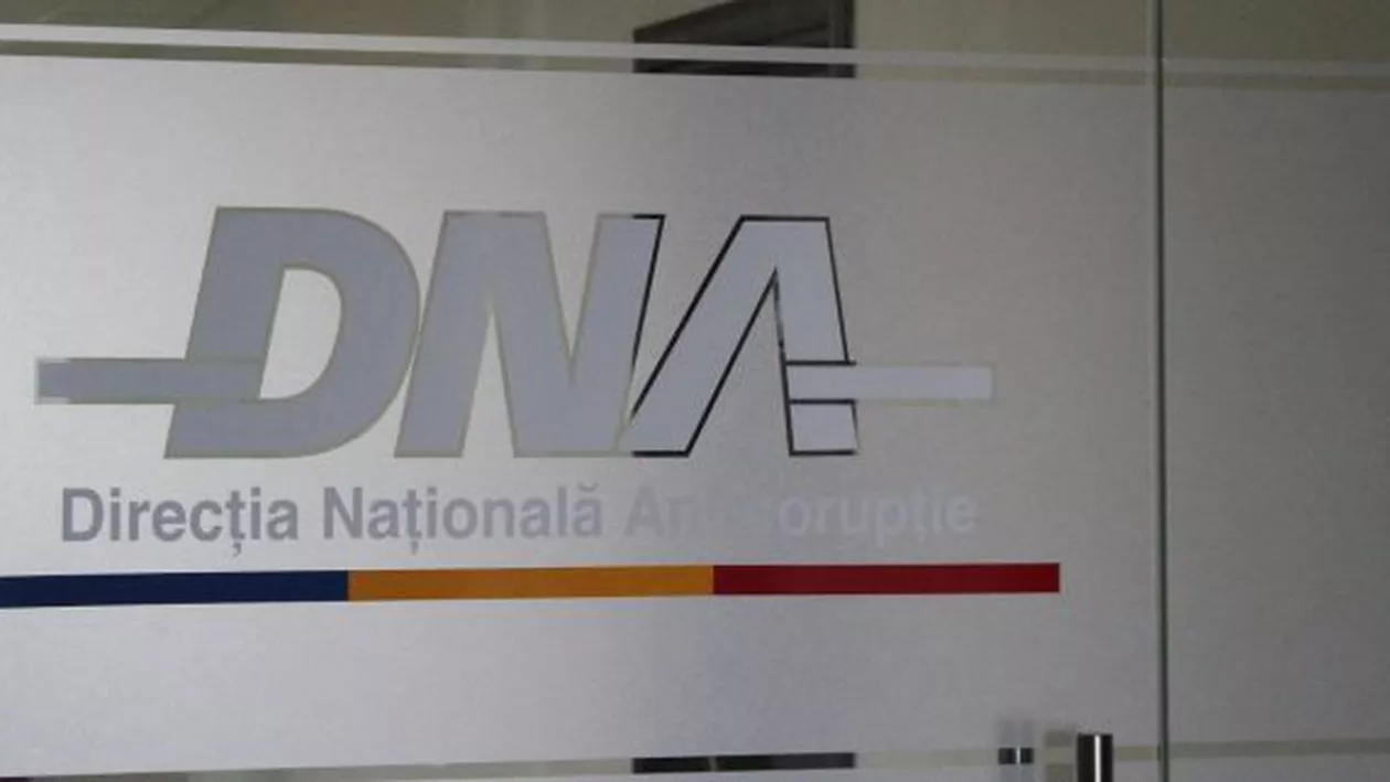 DNA: Fostul şef al CFR Bucureşti o sponsoriza pe șefa Serviciului Urmărire Transporturi pentru obţinerea de informaţii