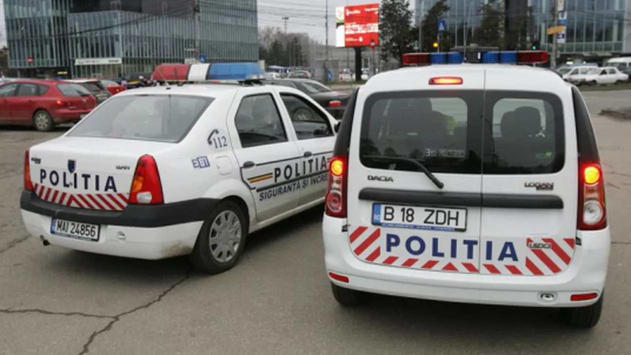 Doi adolescenți, înjunghiați pe stradă de un amic drogat, la Constanța