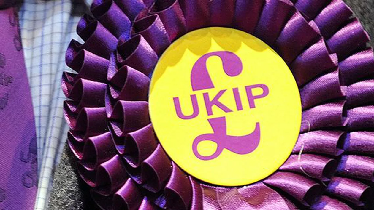 Marea Britanie: Un activist al partidului UKIP este acuzat de afirmații rasiste după ce a scris pe Facebook că românii sunt hoți