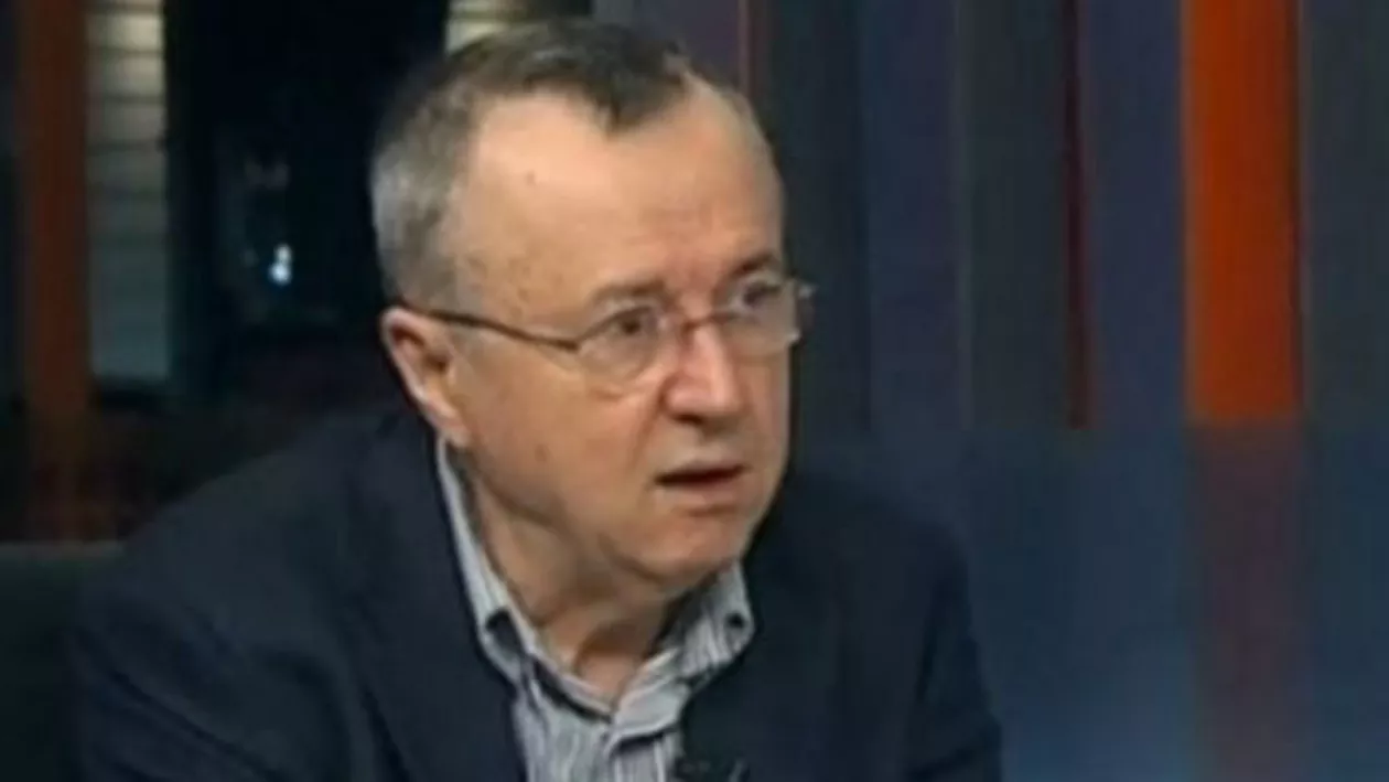 Ion Cristoiu: După Traian Băsescu, și Monica Macovei îl suspectează pe Klaus Iohannis că schimbă axa!