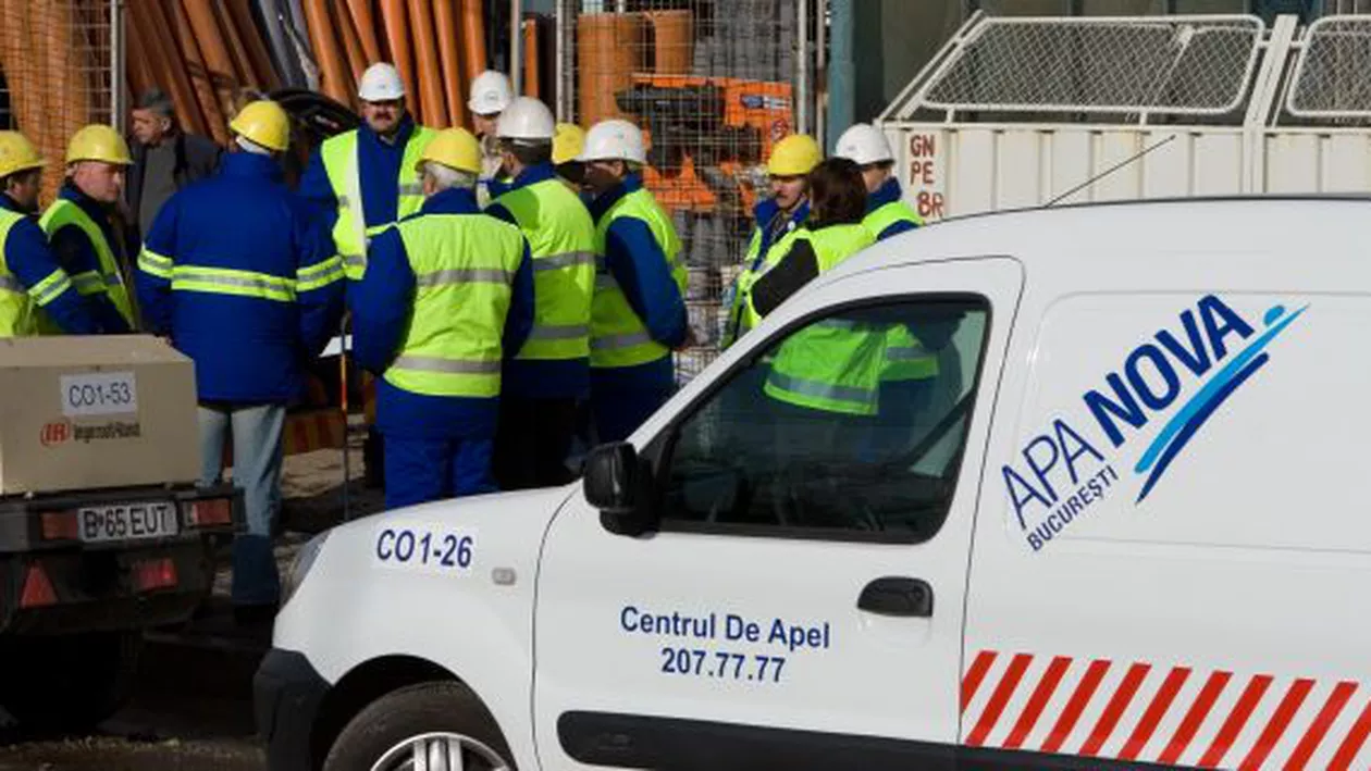 Apa Nova București: Bucureștenii, în pericol de a fi înșelați prin anunţuri lipite în blocuri pentru încheierea de contracte individuale
