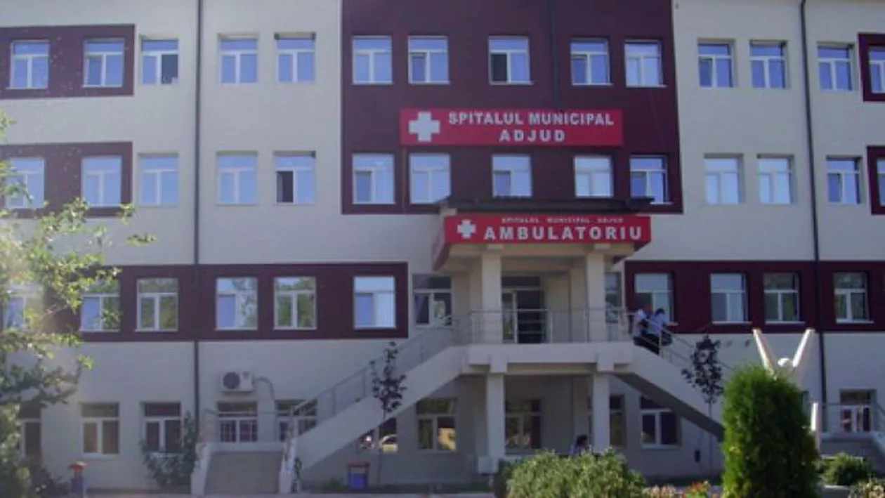 O infirmieră de 43 de ani de la Spitalul din Adjud a murit la locul de muncă