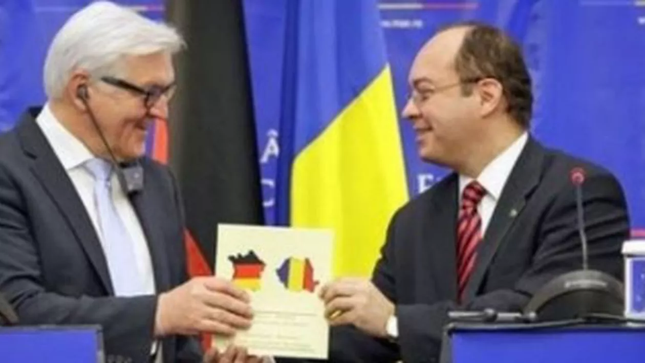 Angajata Agerpres care s-a ocupat de broșura oferită ministrului german de externe, sancționată disciplinar: Salariul i-a fost tăiat cu 10% pentru 3 luni