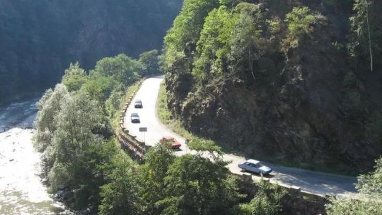 Defileul Jiului va fi închis începând din 16 martie şi până în 15 iunie, între anumite ore, pentru efectuarea unor lucrări