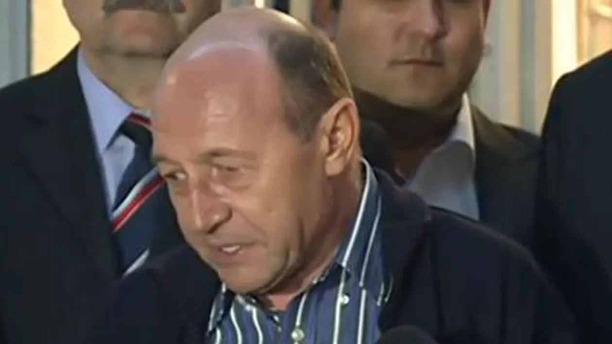 Traian Băsescu: Serviciile nu ştiu tot, sunt câteva mii de oameni, iar în România se întâmplă sute de mii de lucruri în neregulă (VIDEO)