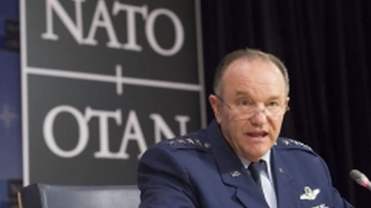 NATO somează Rusia: Moscova să nu mai efectueze manevre militare neprevăzute