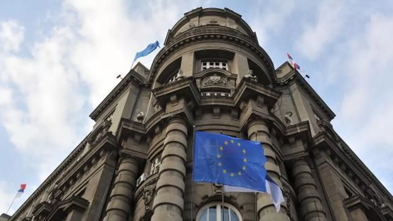 Serbia: Alerte false cu bombă la sediul guvernului din Belgrad și la mai multe ministere