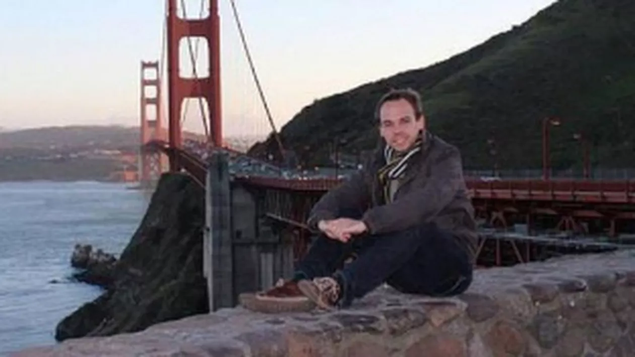 Noi dezvăluiri despre tragedia Germanwings: Copilotul avionului tocmai se despărţise de iubita sa. Pilotul a încercat să spargă uşa cabinei cu un topor (VIDEO)