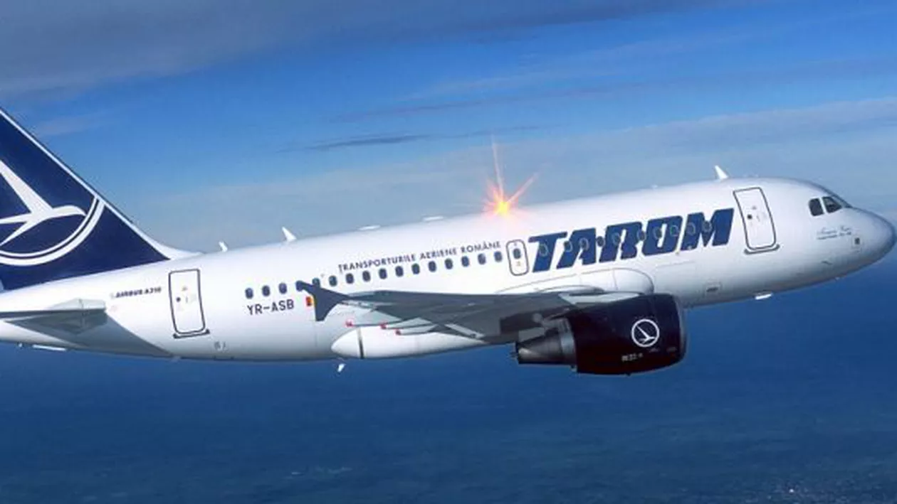 TAROM: Niciodată nu rămâne o singură persoană în cabina de pilotaj, în timpul zborului