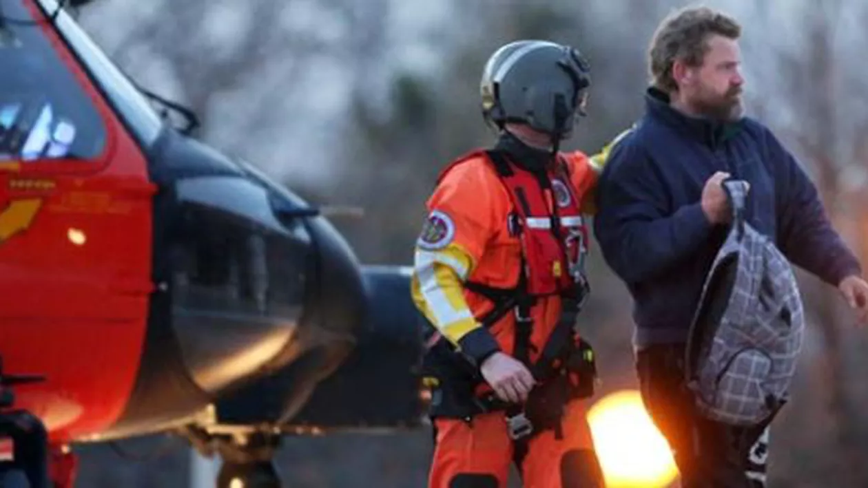 Un american a fost salvat după ce a petrecut 66 de zile pe mare, supraviețuind doar cu pește și apă de ploaie (VIDEO)