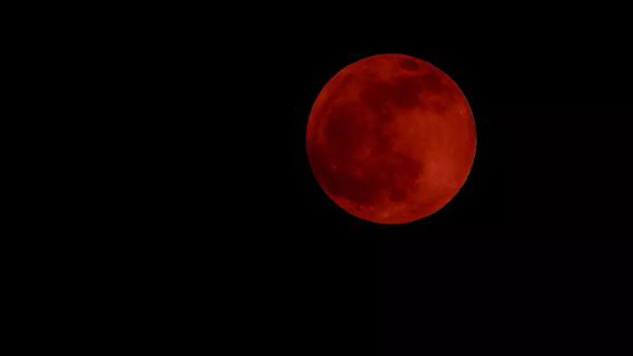 Luna sângerie, cea mai scurtă eclipsă din acest secol