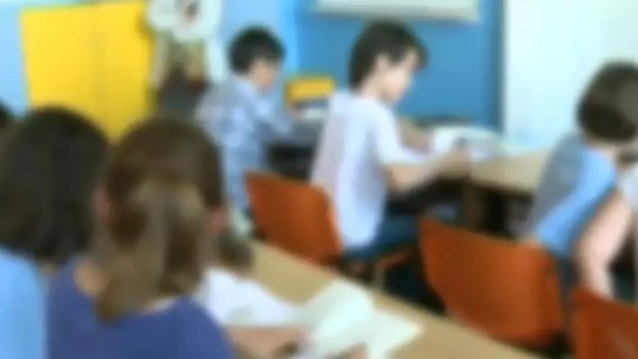 Emilian Isăilă, privind cazul învățătoarei care și-a umilit elevul în fața clasei: Credeam că atitudinea de șef de lagăr de concentrare a rămas îngropată în anii de comunism, dar nu e așa