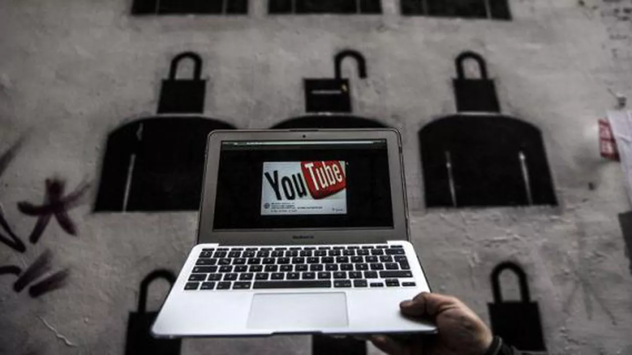 Turcia a blocat mai multe rețele sociale, printre care Facebook, Twitter și Youtube