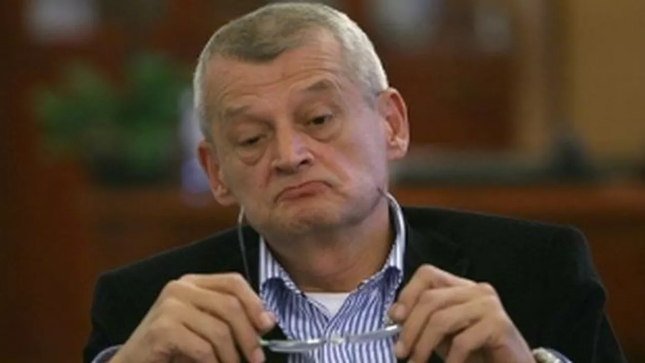 Primarul general al Capitalei, Sorin Oprescu, dă mai mulți bani pentru cimitire decât pentru ajutoarele sociale (VIDEO)