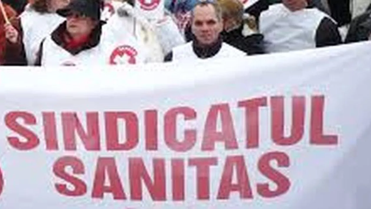 Protest al anagajațiilor Sanitas: Bănicioiu, nu uita, sănătatea nu te vrea!