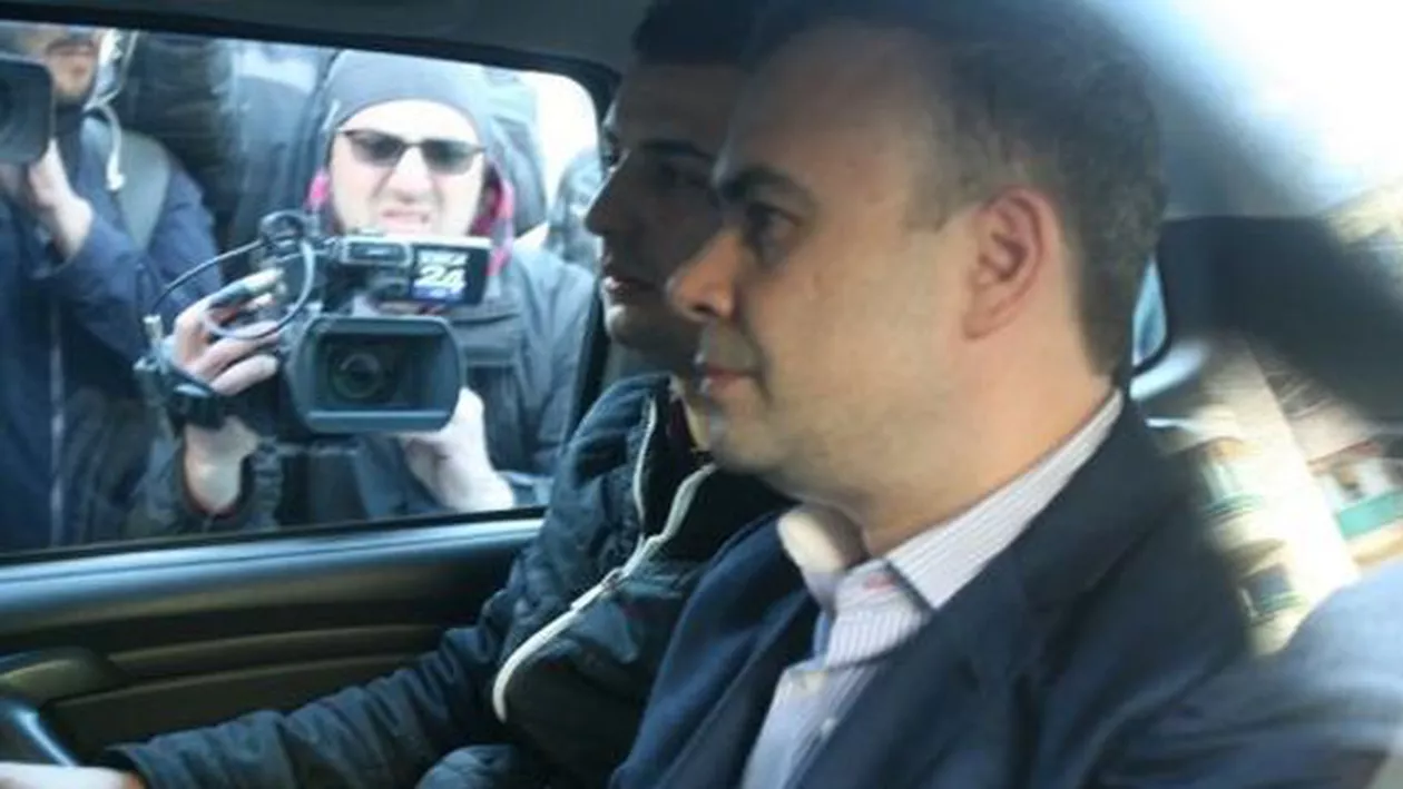 Darius Vâlcov a recunoscut că a primit mită 1,5 milioane de euro: Banii găsiți în casă îi aveam de la trei nunți și un botez