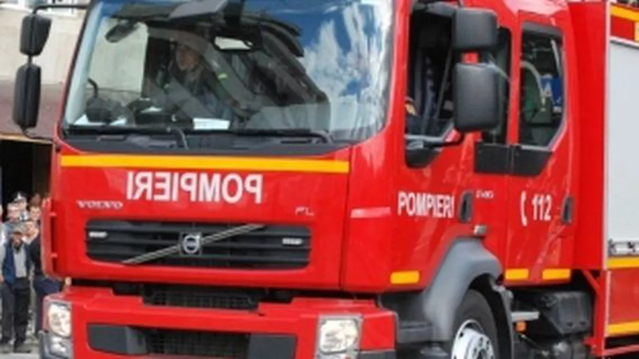 Incendiu devastator în Satu Mare: Trei adulți și trei copii au murit carbonizați (VIDEO)