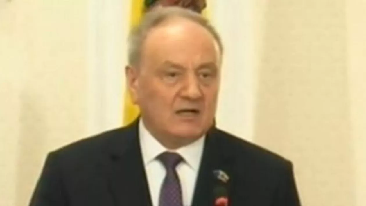 Președintele Timofti cere consolidarea capacităților militare ale Republicii Moldova