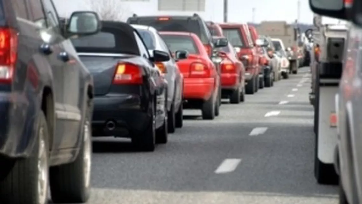 Un oficial al Ambasadei Austriei la Bucureşti cere respingerea proiectului privind înfiinţarea unui corp al experţilor independenţi în evaluarea daunelor din accidente auto