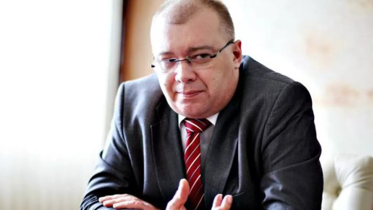Dan Mihalache: Nu a fost un avion de lux. Ce credeți că se găsesc pe stradă ca taxiurile? Domnul Băsescu nu a lăsat moștenire un avion, e anormal (VIDEO)