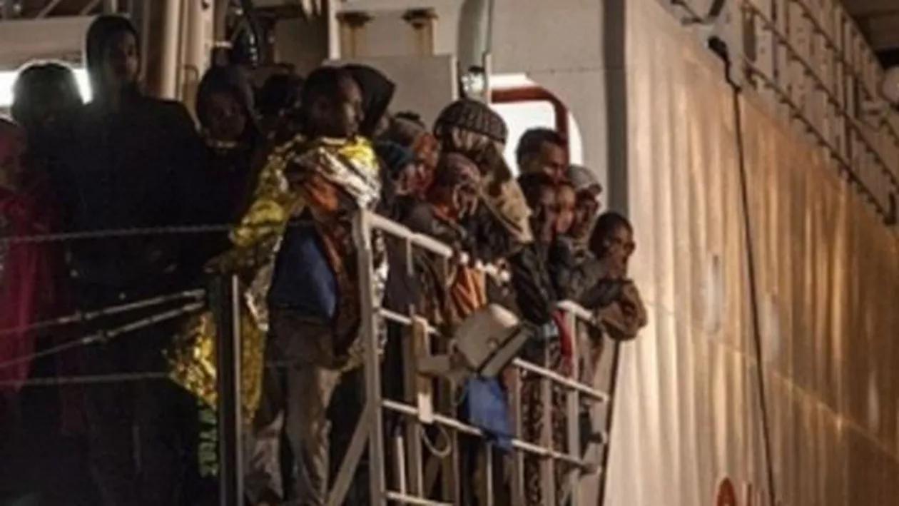 Peste 200.000 de imigranți din Africa ar putea invada Italia anul acesta