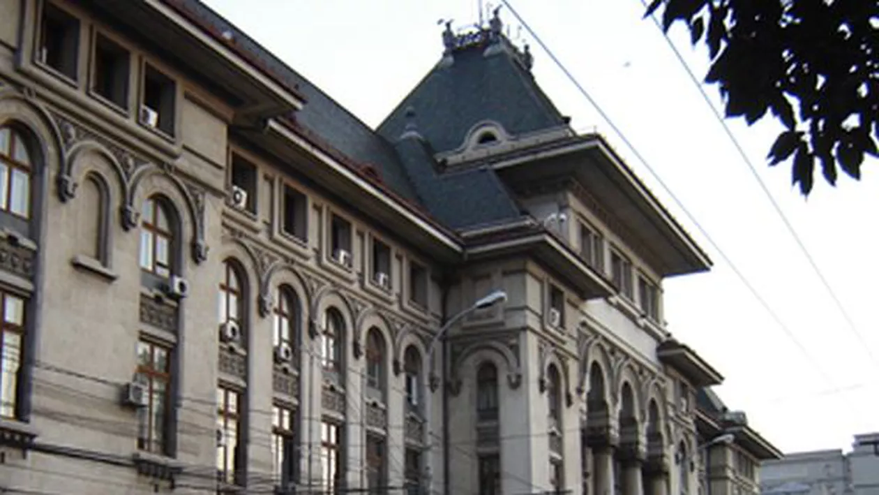 Primăria Bucureşti vrea să atragă aproximativ două miliarde de lei prin emisiuni de obligaţiuni