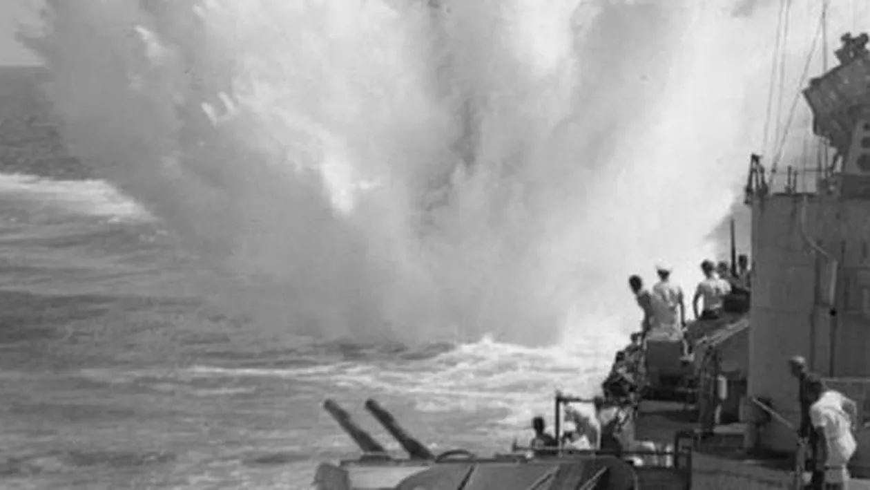 Finlanda: Marina a tras un foc de avertisment împotriva unui submarin neidentificat în Marea Baltică