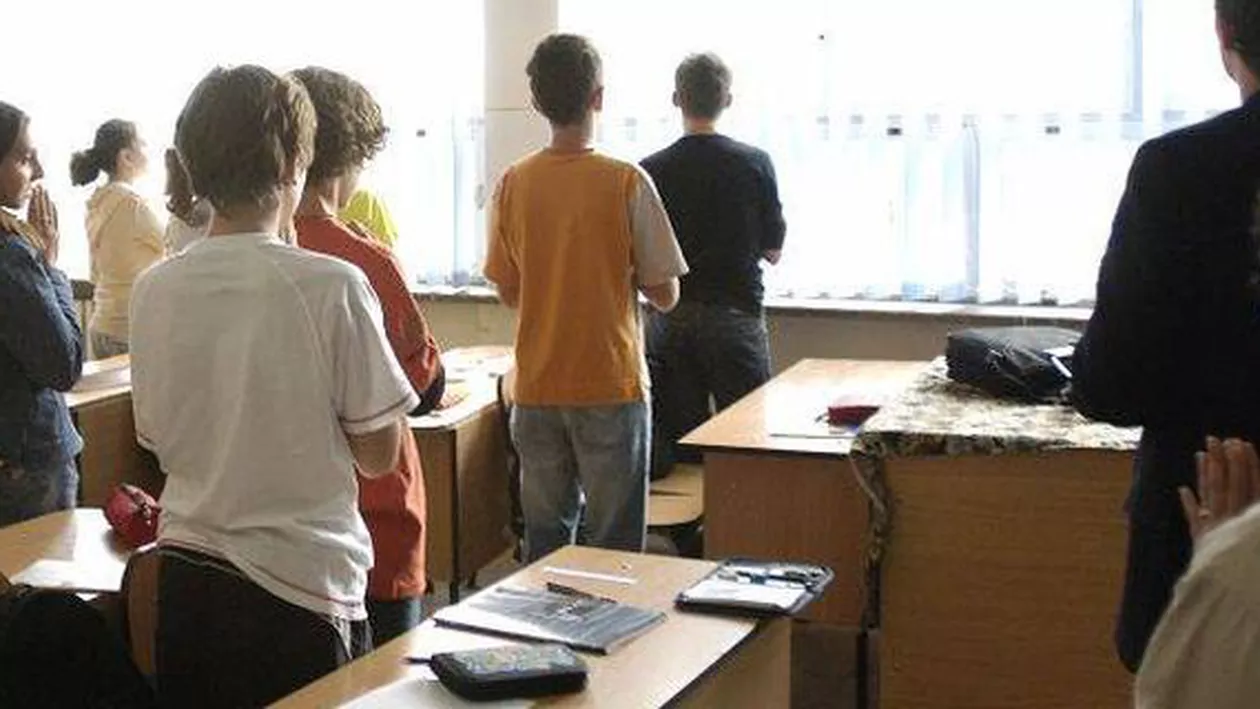 Amendamentul referitor la frecventarea orei de Religie a fost avizat pozitiv de Comisia juridică a Senatului