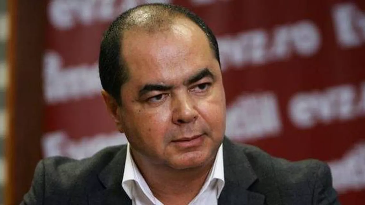 Mihai Stănişoară a demisionat din funcţia de deputat şi din calitatea de membru al PLR
