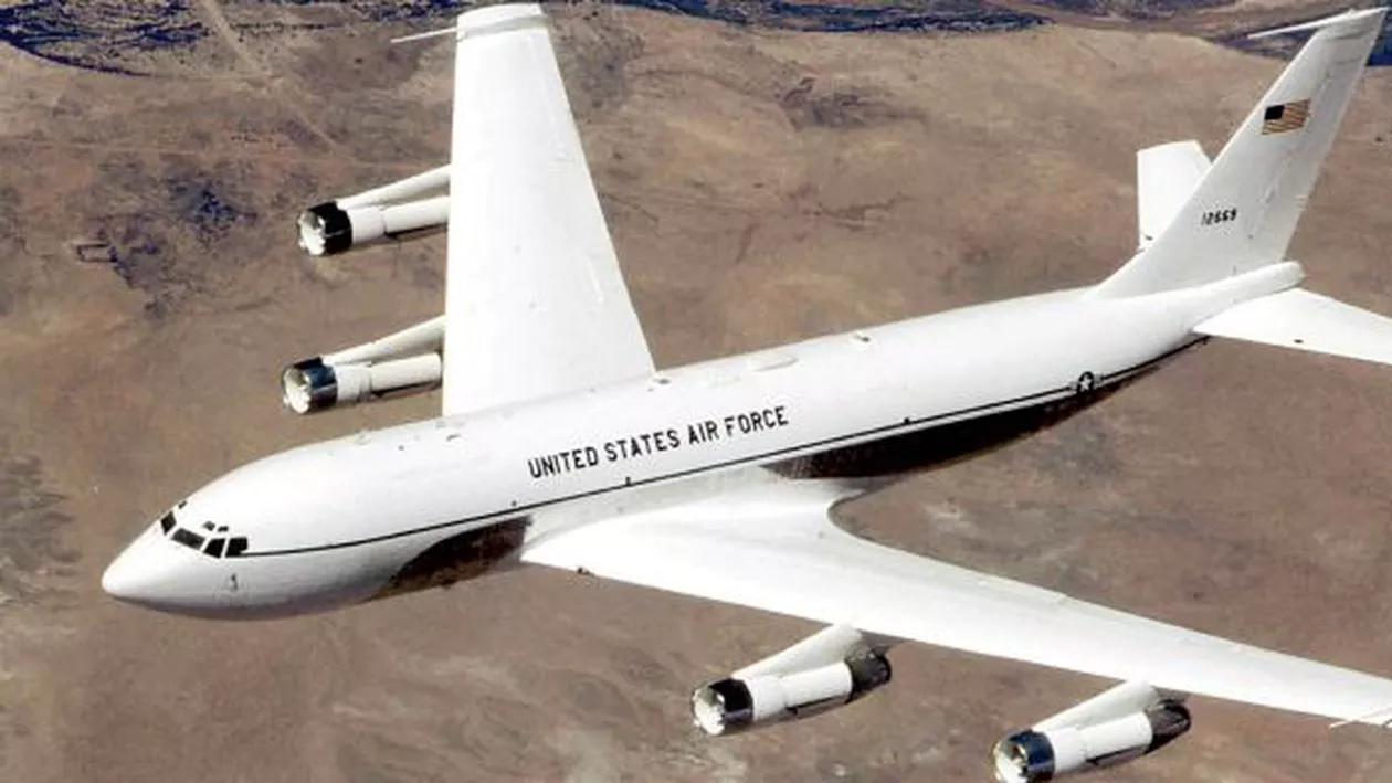 Un avion al armatei americane, dispărut de pe radar în momentul în care traversa Canalul Mânecii