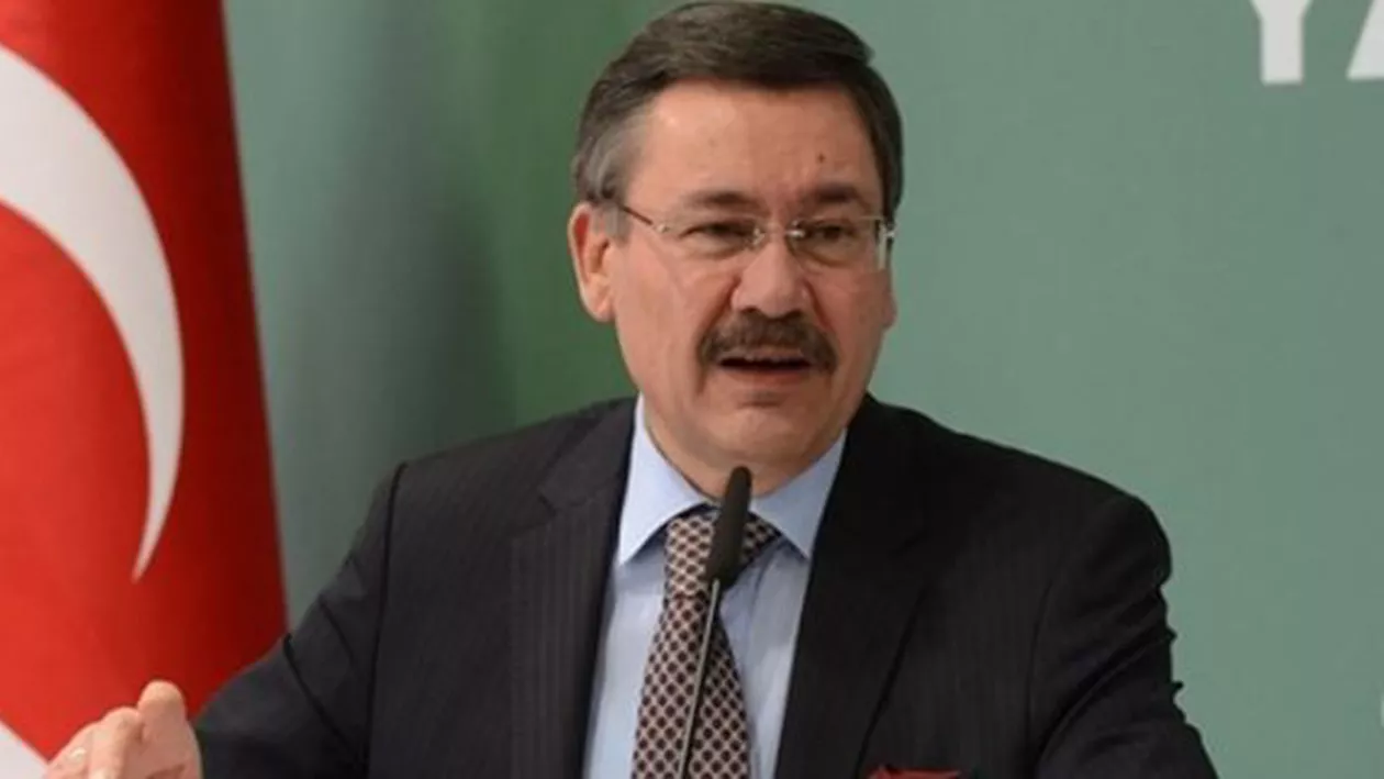 Primarul Ankarei o insultă pe purtătoarea de cuvânt a Departamentului american de Stat pe Twitter: Hai, blondo, răspunde acum! Când e vorba despre țara ta, e normal să se instaureze stare de urgență?