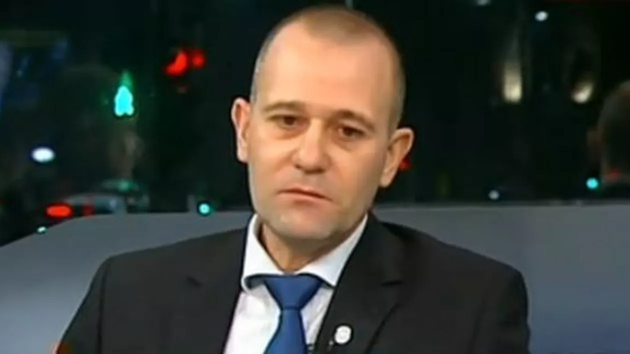 Director în SRI: Unii își numără banii primiți drept mită, crezându-se imuni. Serviciul Român de Informații este unul dintre anticorpii bine dezvoltați și echipați pentru însănătoșirea societății și eliminarea corupției