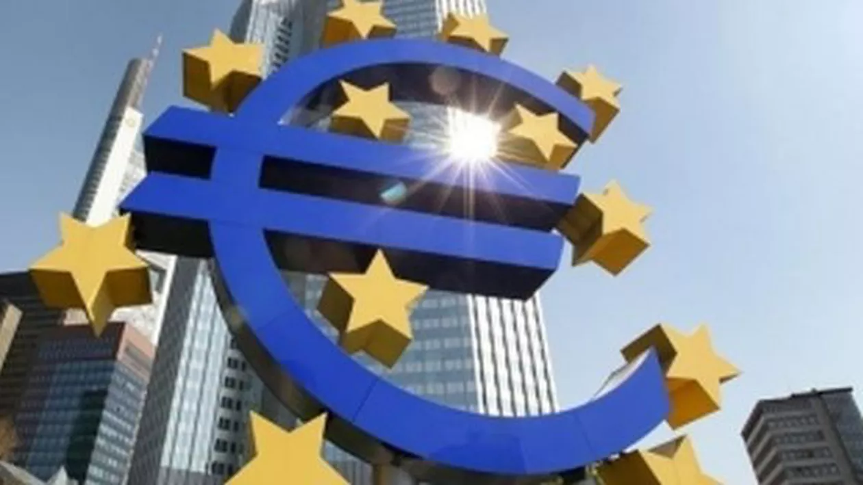 BCE a suplimentat cu 2 miliarde de euro fondurile de urgență destinate Greciei, până la nivelul de 78,9 miliarde euro