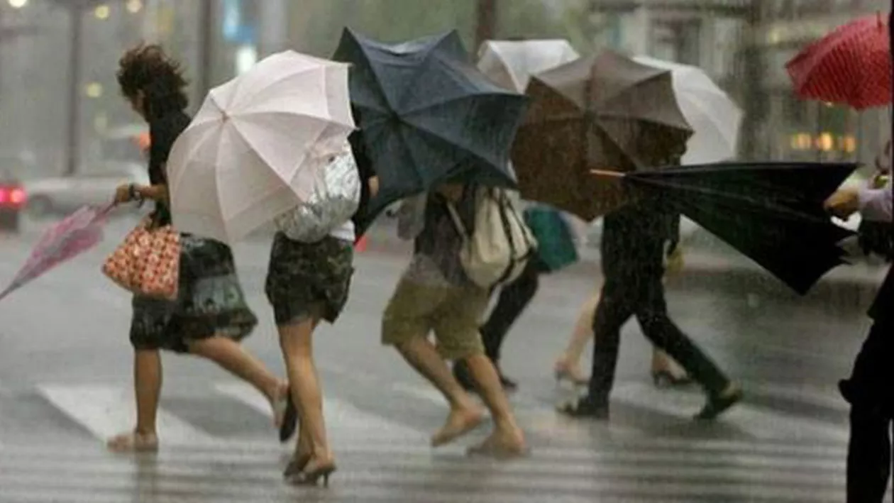 ANM: Cod galben de furtună în București și alte șase județe, până la ora 19.30