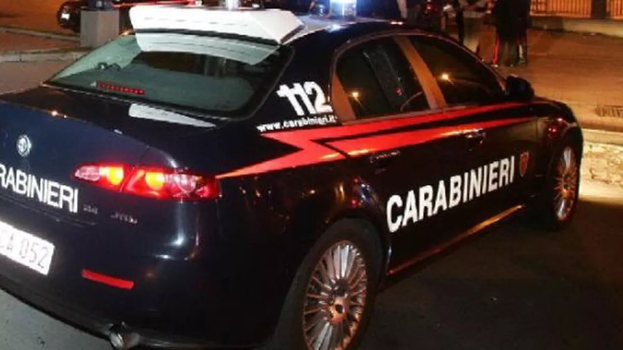 Român, arestat în Italia pentru că a transportat zece imigranți sirieni într-o utilitară