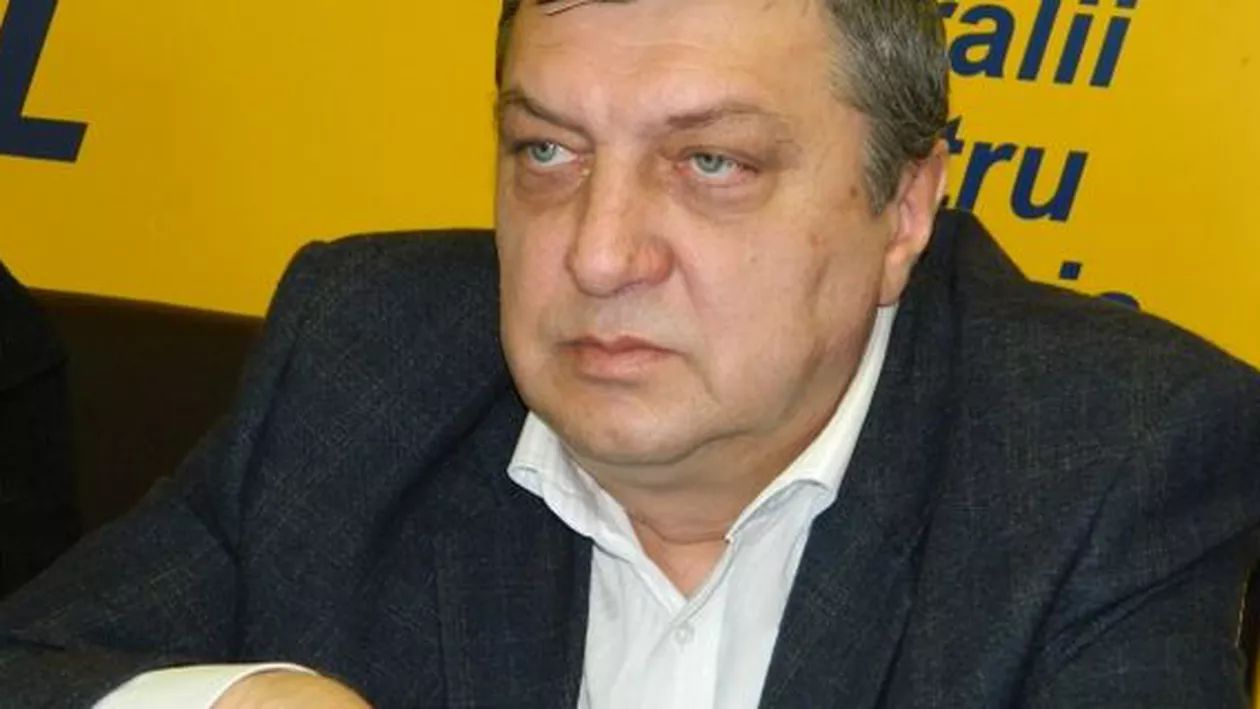 Senatorul Teodor Atanasiu îl acuză pe co-președintele PNL Vasile Blaga că nu vrea să ajungă la guvernare