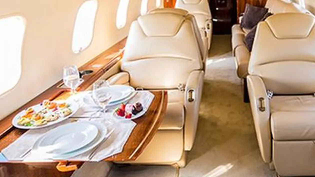 Președinția cere Guvernului un nou avion "Air Force Unu". Până acum Klaus Iohannis a cheltuit 330.000 de euro pe vizite externe