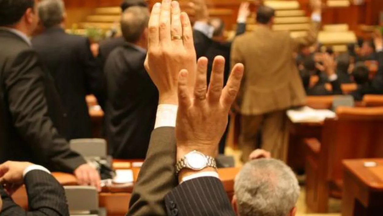 Comisia Juridică a Camerei Deputaţilor a respins în unanimitate proiectul parteneriatelor civile
