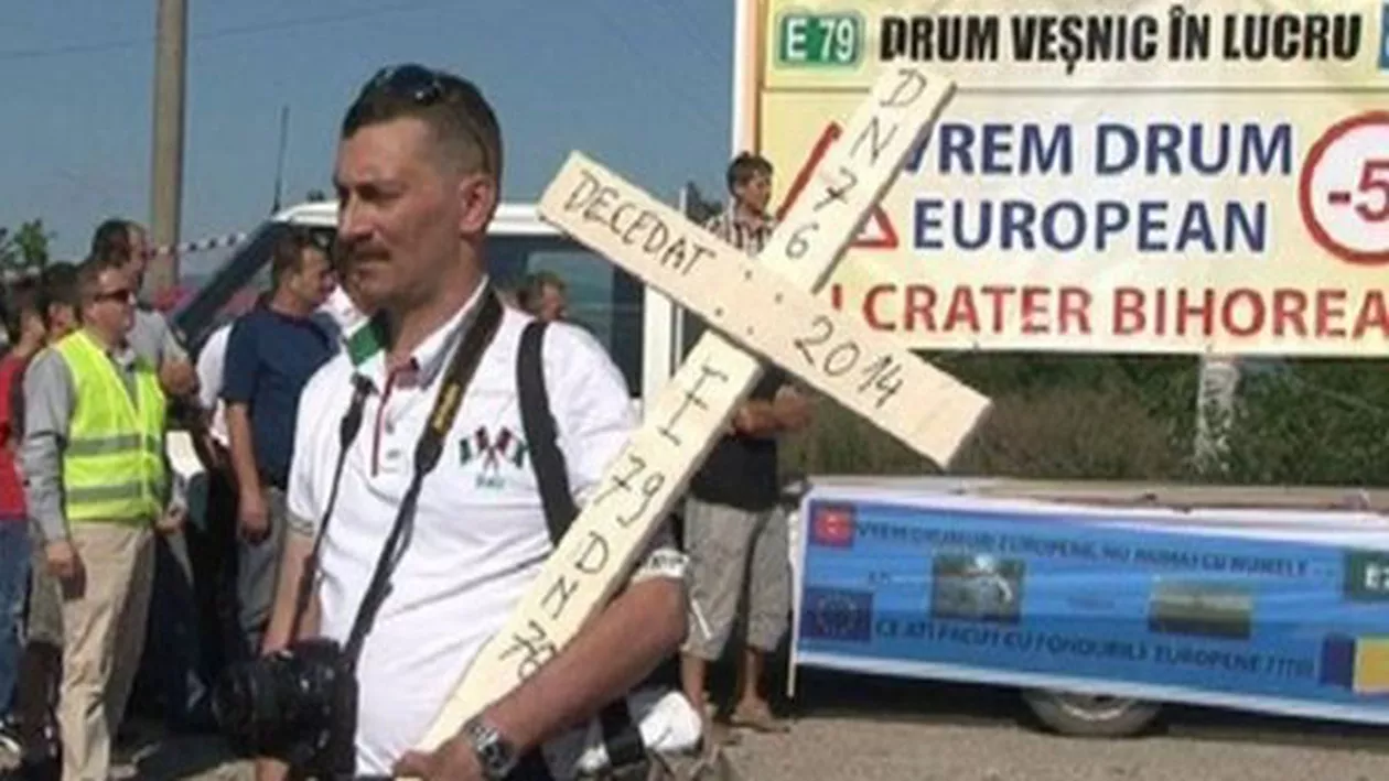 Șeful CNADNR, șofer pentru o zi pe drumurile din România: "Mi-a fost ruşine că sunt directorul acestei companii, în această ţară”