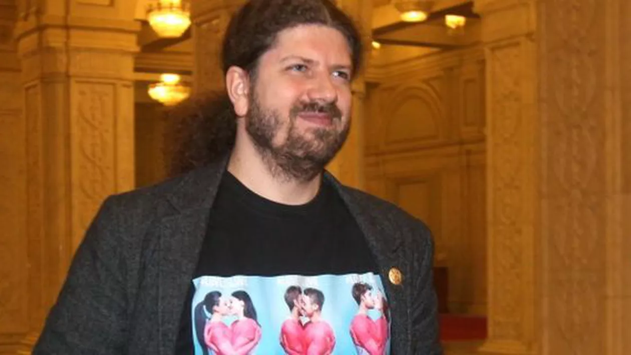 Cererea lui Remus Cernea, respinsă: Delfinii nu vor fi declarați drept persoane non umane