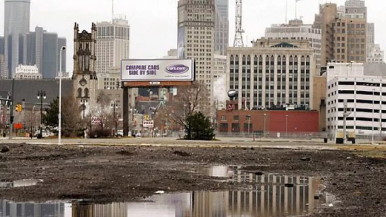 Intelectualii americani propun aducerea a 50.000 de refugiați sirieni în Detroit