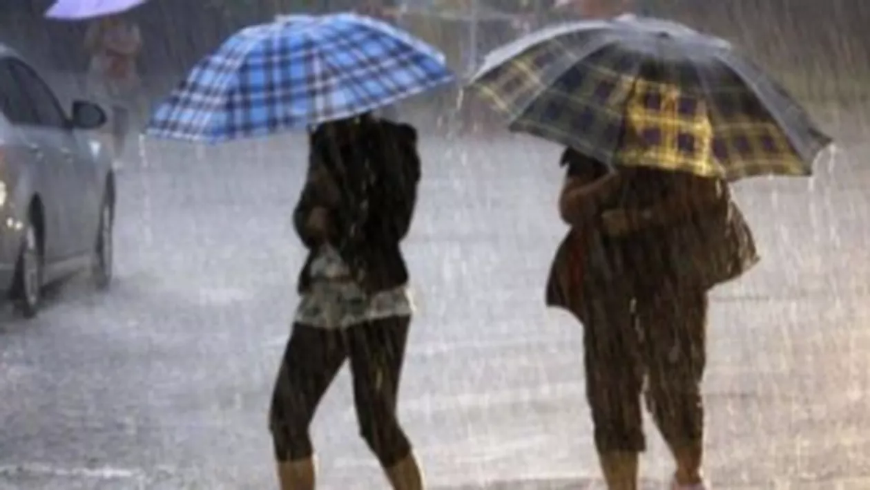 Cod galben de grindină și averse pentru București și alte patru județe