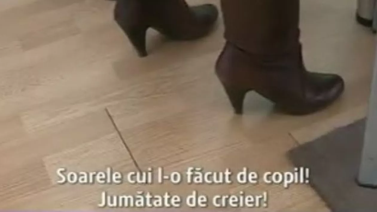 Învățătoarea care și-a făcut "jumătate de creier" unul dintre elevi, cercetată de Poliție pentru purtare abuzivă