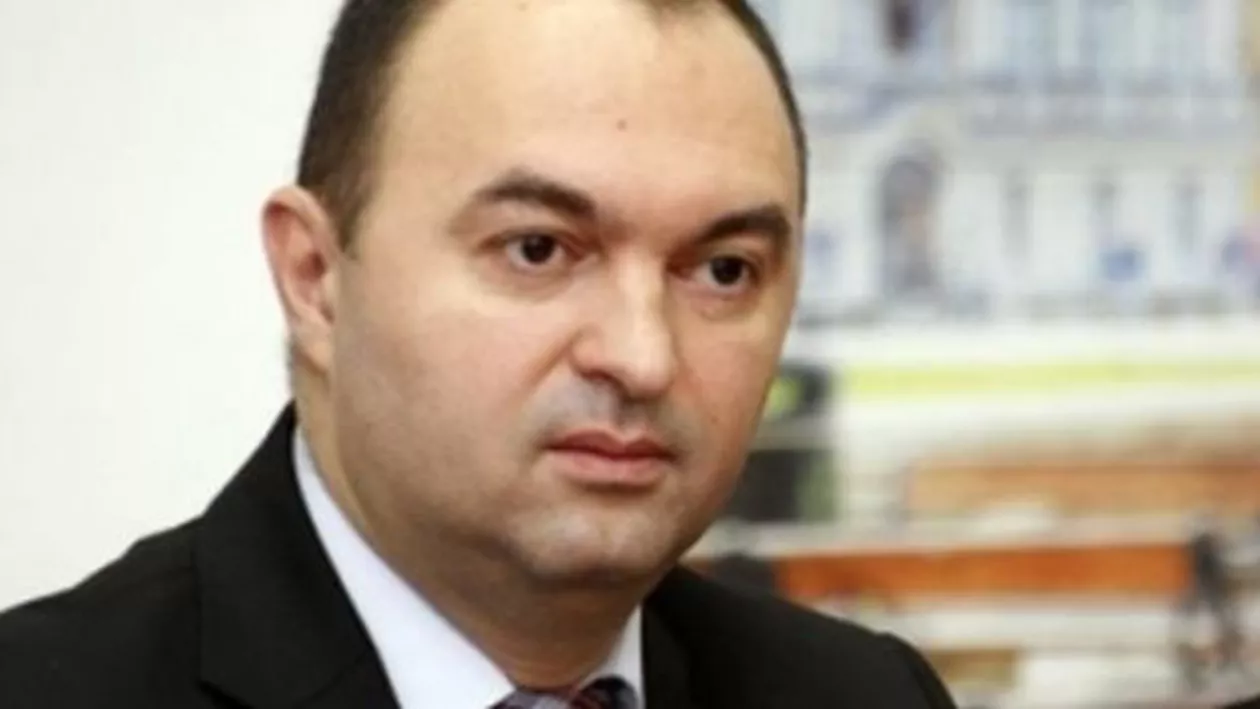 Cristian Adomniței, suspendat de la CJ Iași